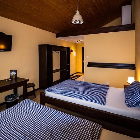 Roadcamp - American Motel & Sportsbar Марль Экстерьер фото